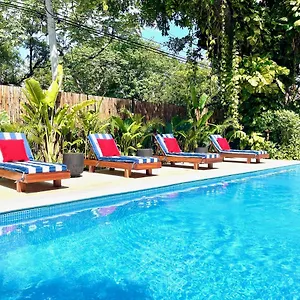 Beautiful Luxury Downtown Apartamento Playa del Carmen